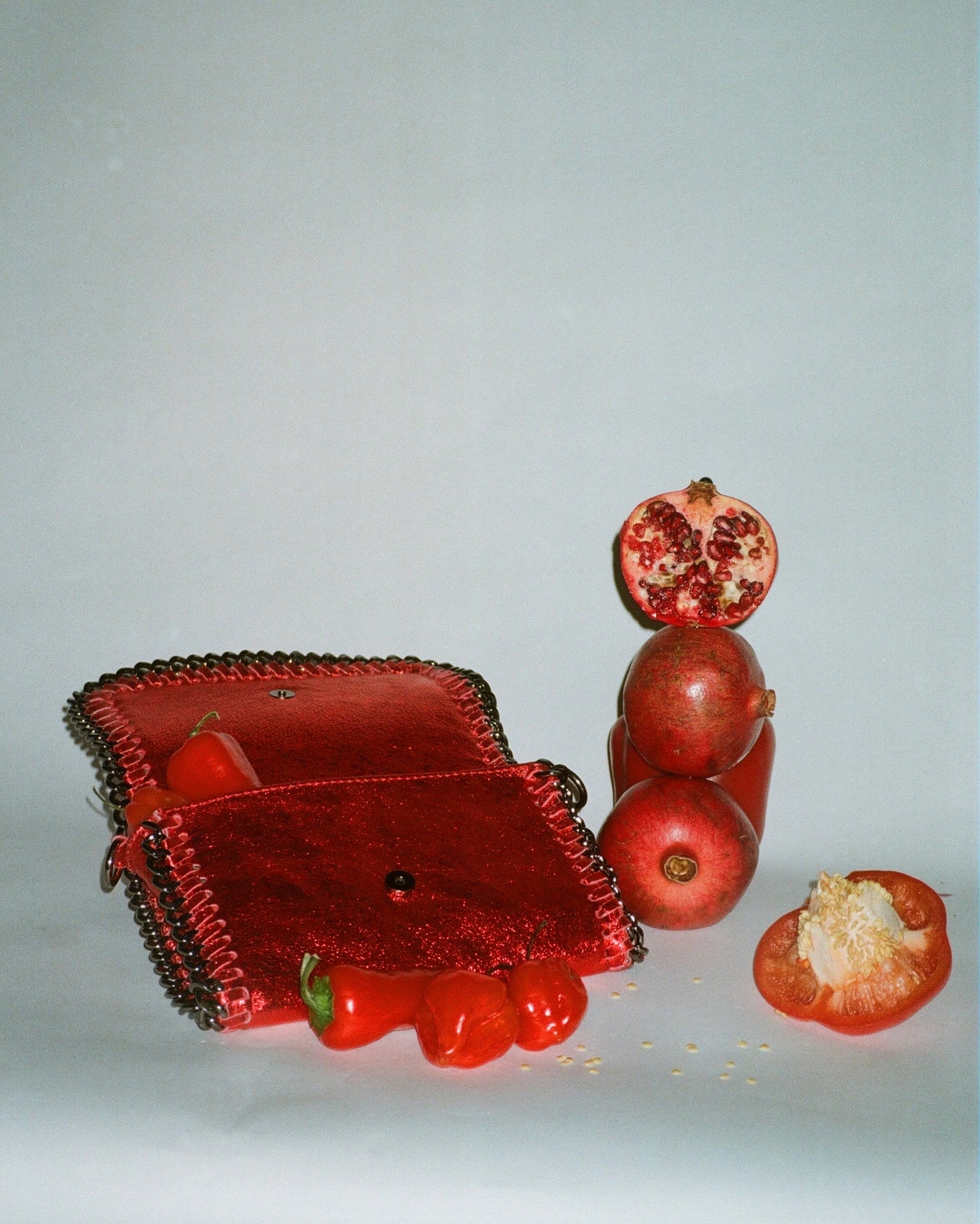 Bolsa metálica roja